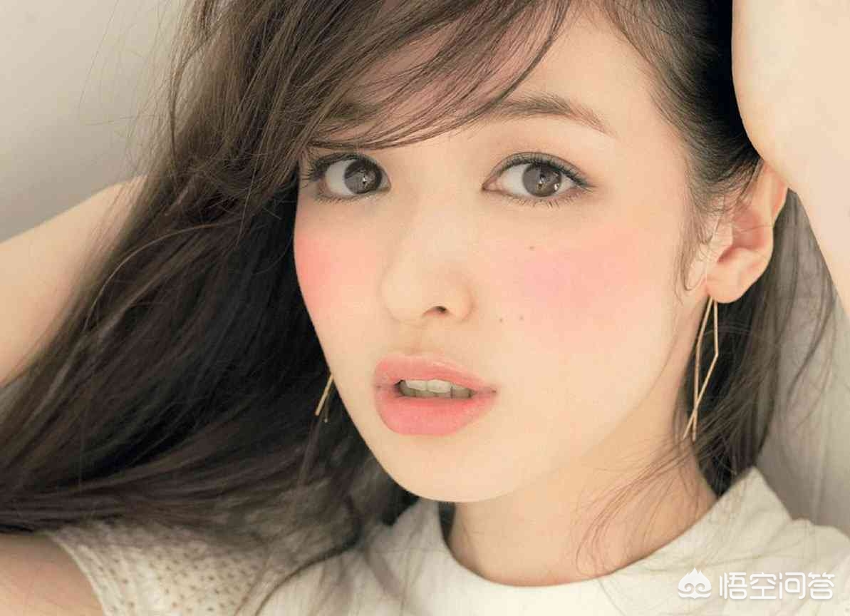 化妆可爱妆技巧
