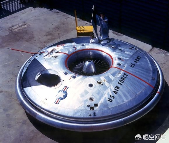 美战机被曝撞上UFO