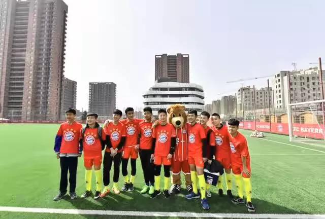 合肥足球小将踢进