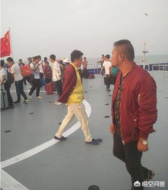 演员被海浪卷走身亡（是不是《战狼2》的一个群演也可以说是50亿票房演员？）