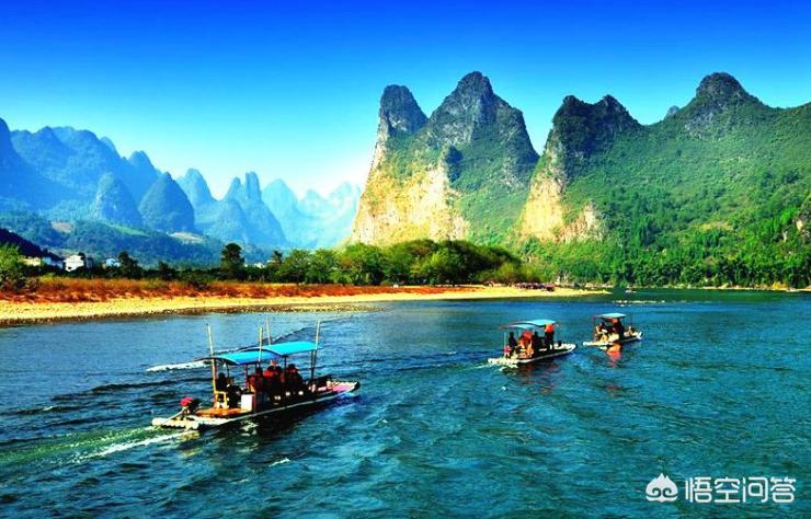 在桂林，要去漓江和阳朔游玩，住哪个酒店好？