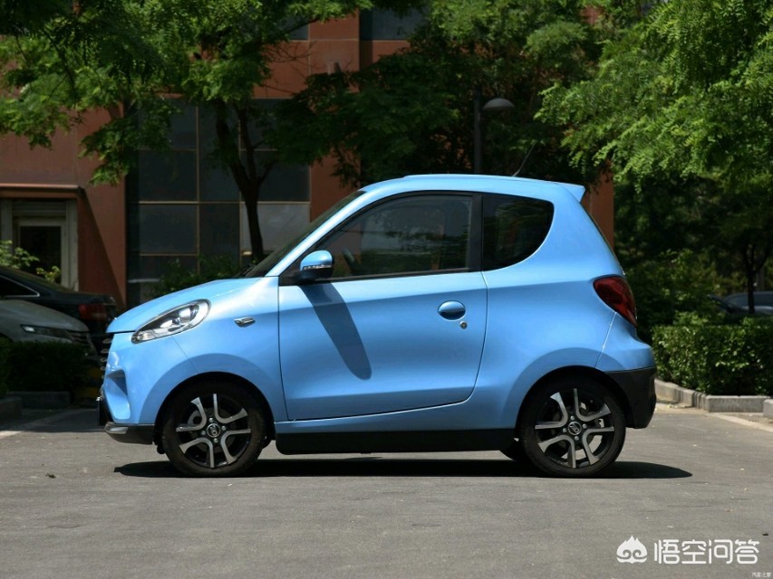 宝骏e100新能源汽车，宝骏e100新能源汽车价格