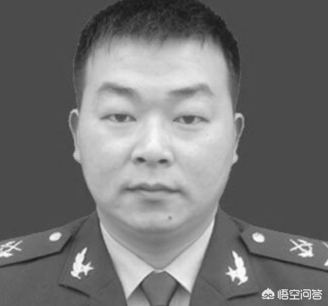 你怎么看三次勇入火场，河南籍空降兵战士休假期间救人牺牲？