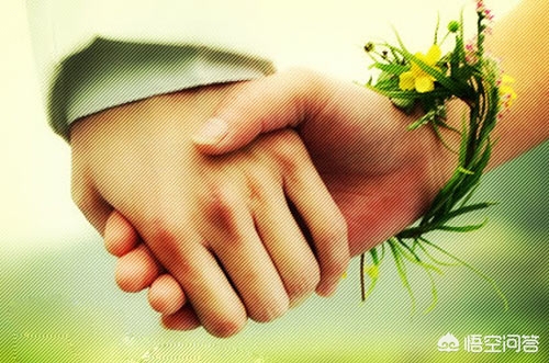 [为男友还债将结婚]花五万帮自己爱的人还债，她才肯跟自己一起，有了小孩才结婚，值得吗？