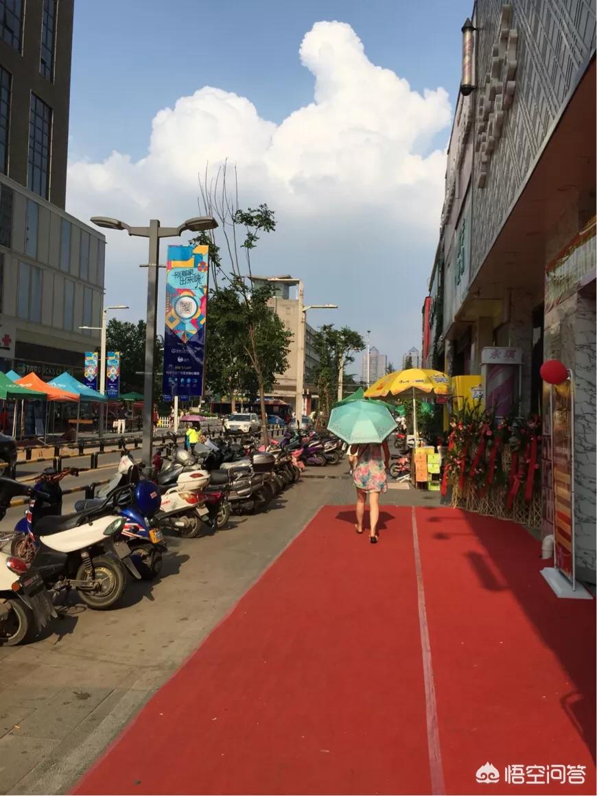 老丰田皇冠图片