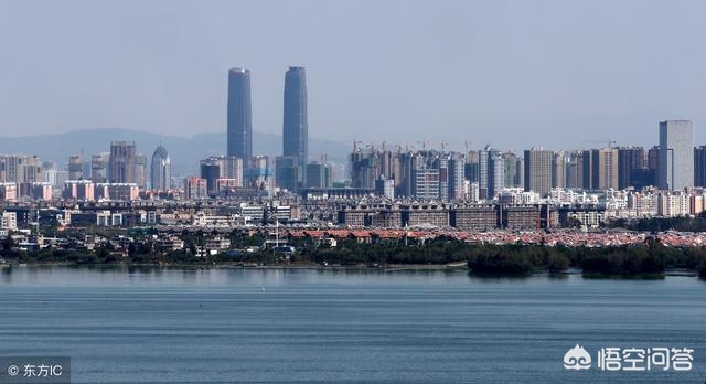 昆明市和南宁市哪个发达