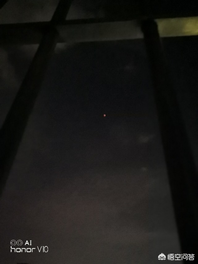 红月亮高清大图来了（红色的月亮代表什么天气？）