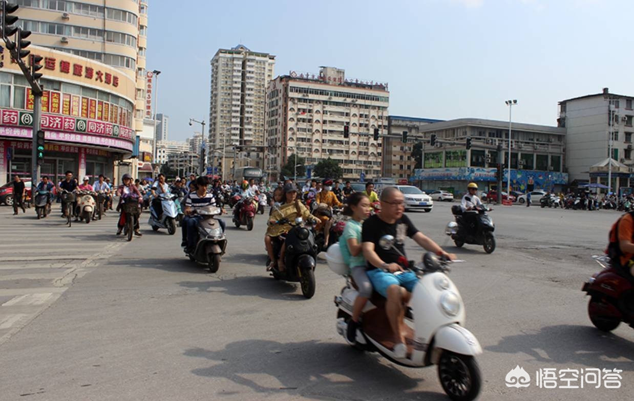 在南宁开车时,经常堵车怎么办? 在南宁开车时,经常堵车怎么办?