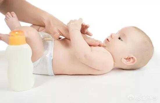 操嘴(如何判断宝宝是否胀气,如何处理?) 操嘴(如何判断宝宝是否胀气,如何处理?)