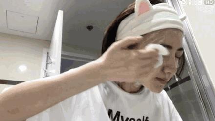 洗脸化妆拍照技巧视频
