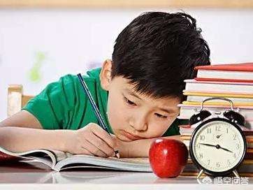 3学生捡到2岁幼童（二年级的孩子从学校带回新的橡皮擦，说是捡的，你会怎么做？）