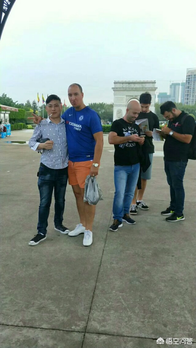艰难海外生活的原因，艰难海外生活的原因是什么