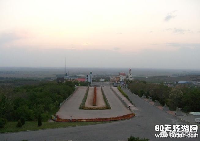 如何将一个不知名的乡村，打造成旅游胜地？