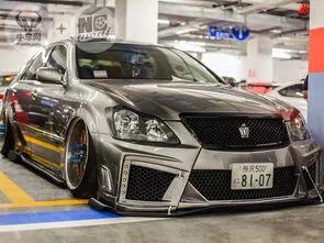 皇冠车二手车