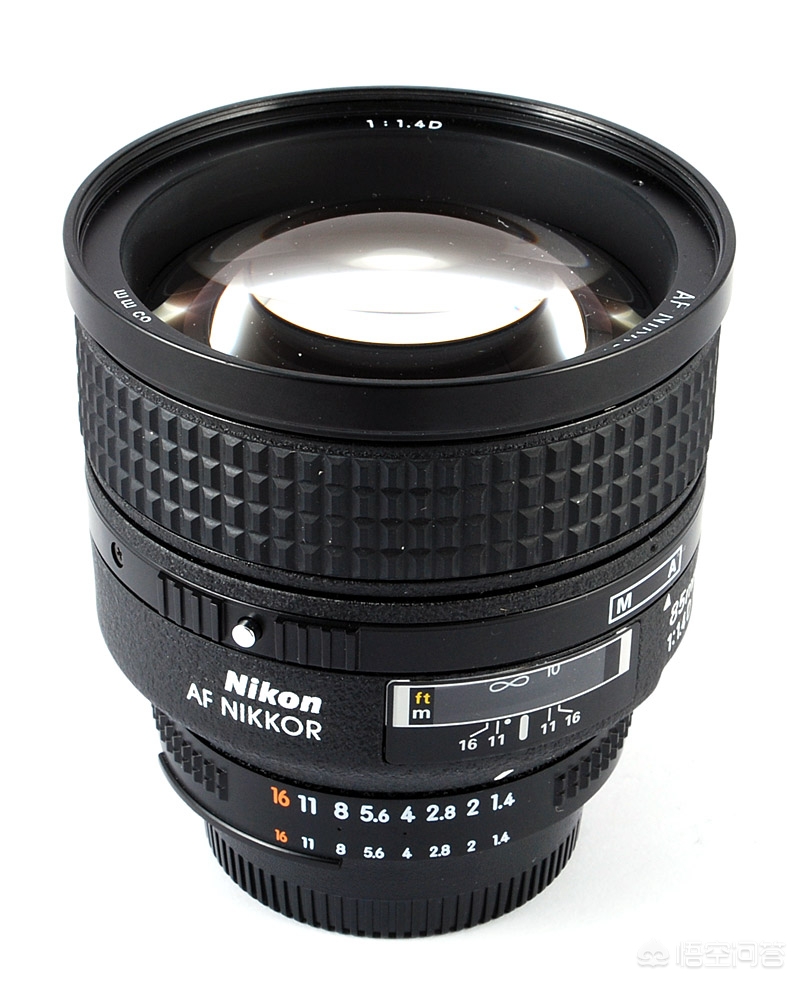 尼康d500（尼康d500深度评测？）