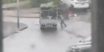 台风暴雨多次袭击广东，最让你感到恐惧的是哪一次？：暴雨大暴雨台风来了