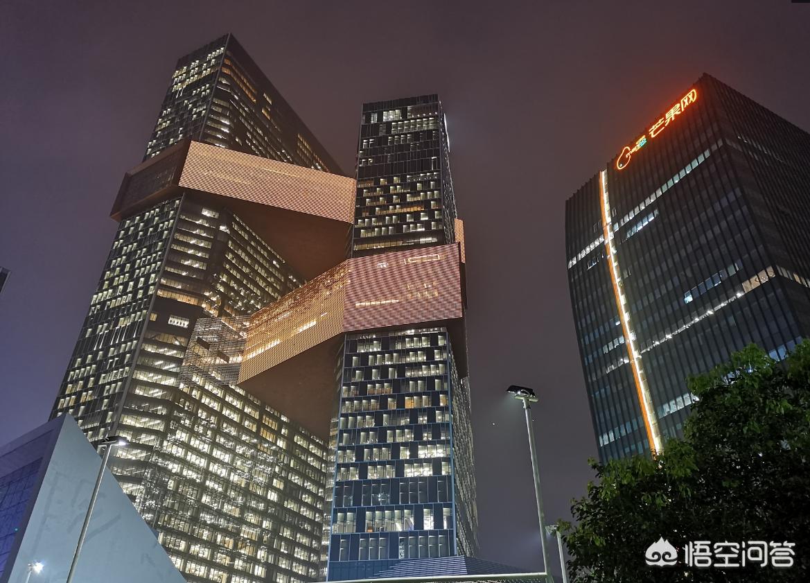深圳是哪一年发展起来的？