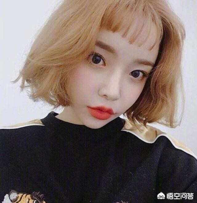 老气长相化妆技巧
