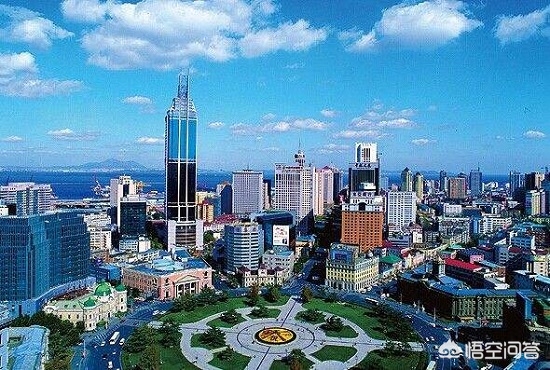 长沙市和大连市哪个强些