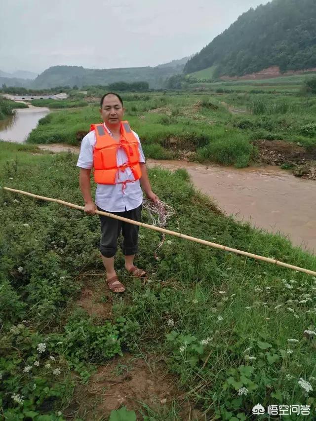 溺亡事故获救老师照（暑假防溺水老师巡河巡渠，确保无学生无溺亡，假如还是有学生溺亡，老师是否需要承担责任？你怎么看？）