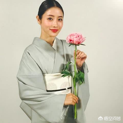 石原里美化妆技巧
