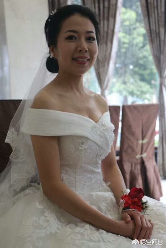 海滩婚纱摄影，海滩婚纱摄影价位