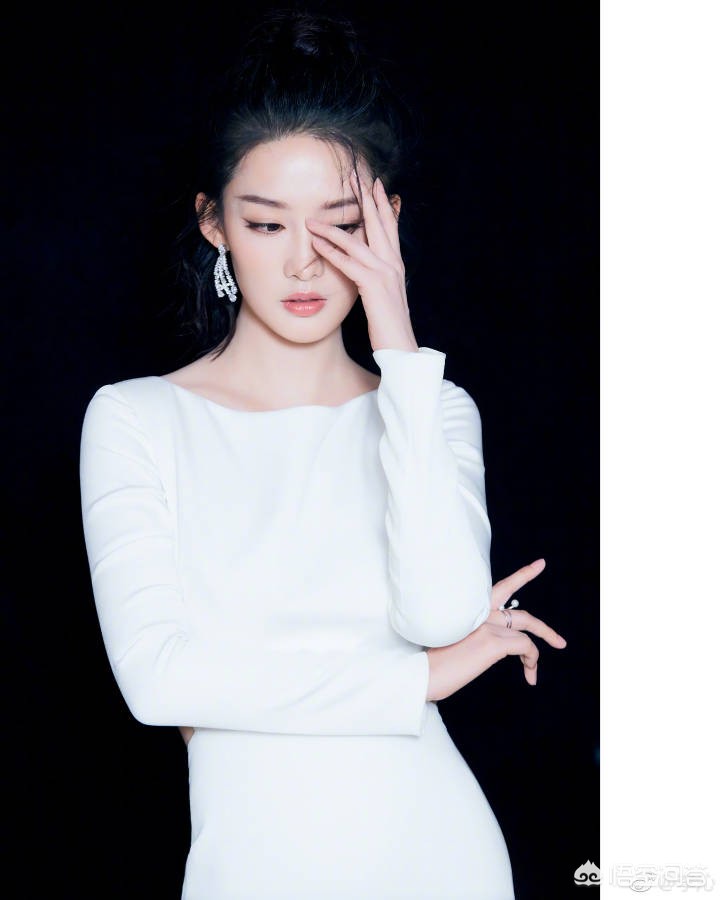 街头化妆小技巧
