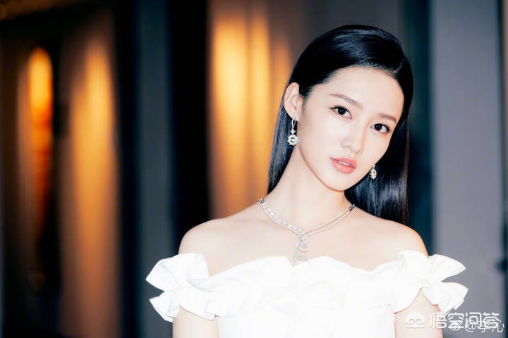 街头化妆小技巧

