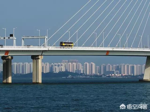 为什么深圳人要以拓荒牛为标志？