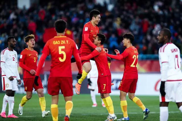 中国男足的亚运会对手阿联酋队在与马来西亚队的比赛中爆发激烈冲突,你怎么看?他们会遭遇禁赛吗? 中国男足的亚运会对手阿联酋队在与马来西亚队的比赛中爆发激烈冲突,你怎么看?他们会遭遇禁赛吗?