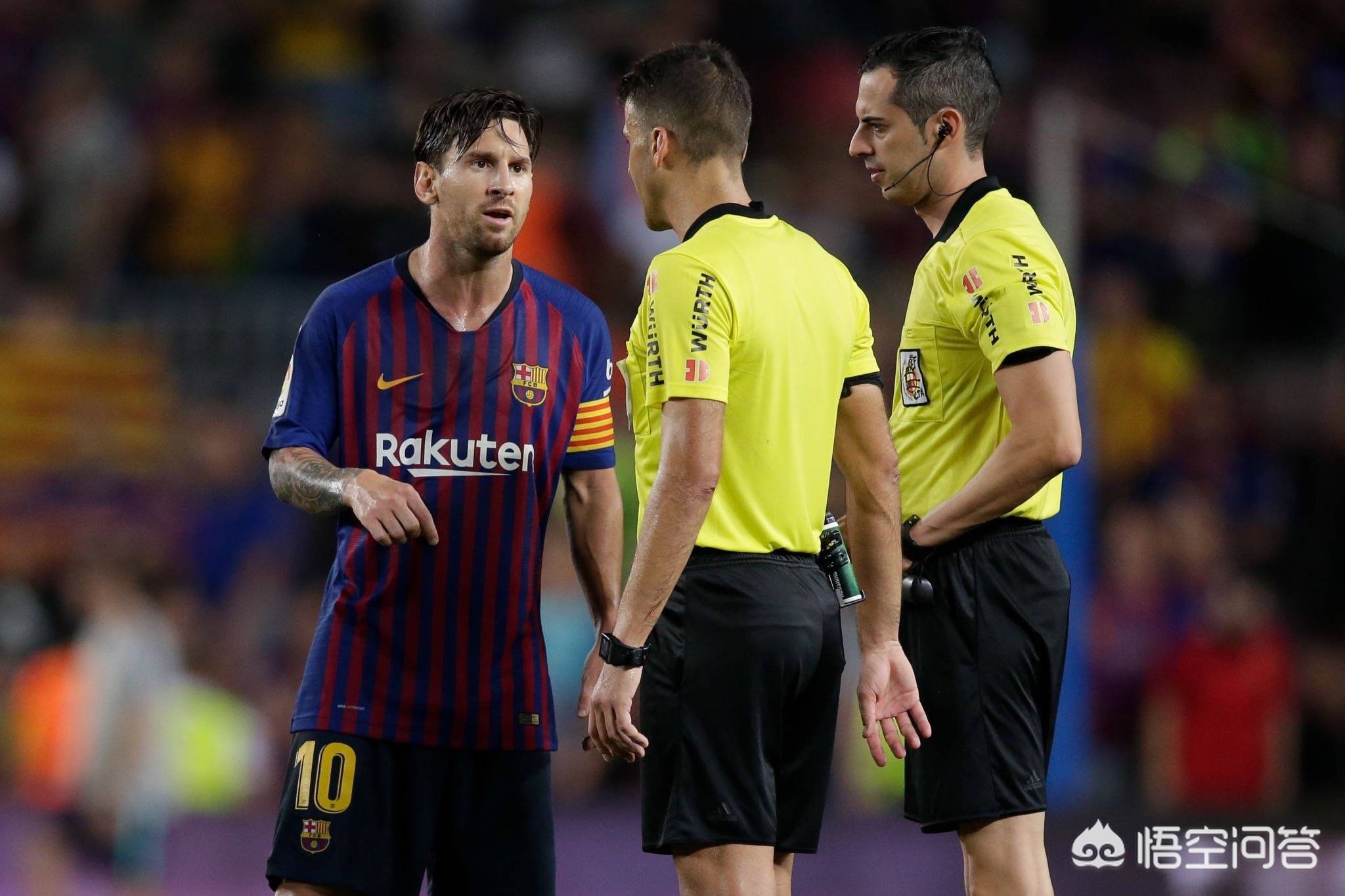 西甲第五轮，梅西赛后为什么拒绝和裁判握手？他会受到处罚吗？