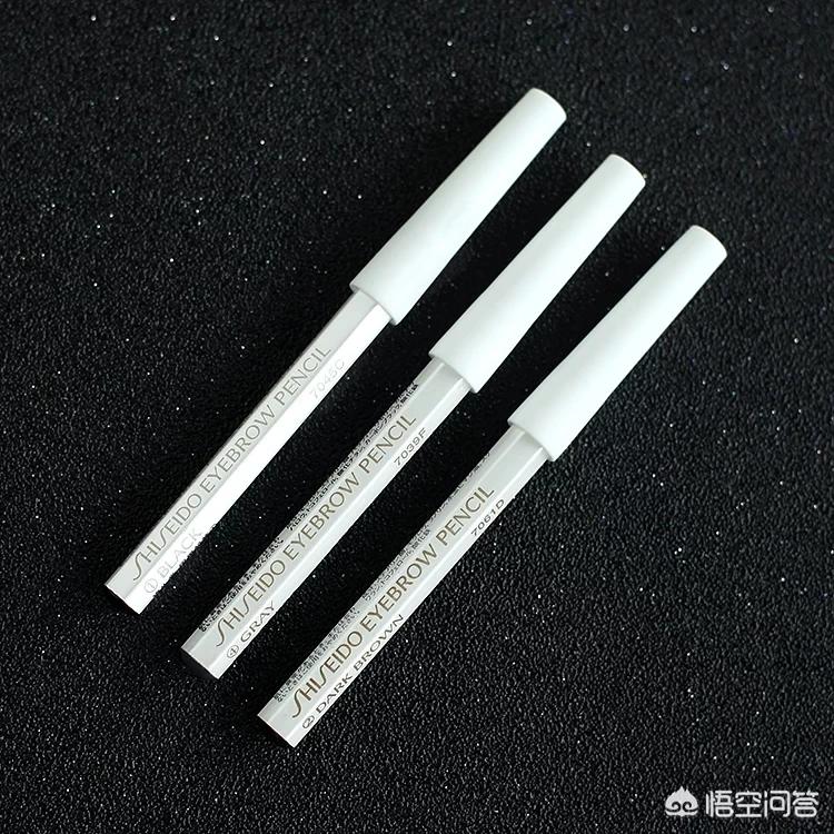 美女黑化妆技巧视频
