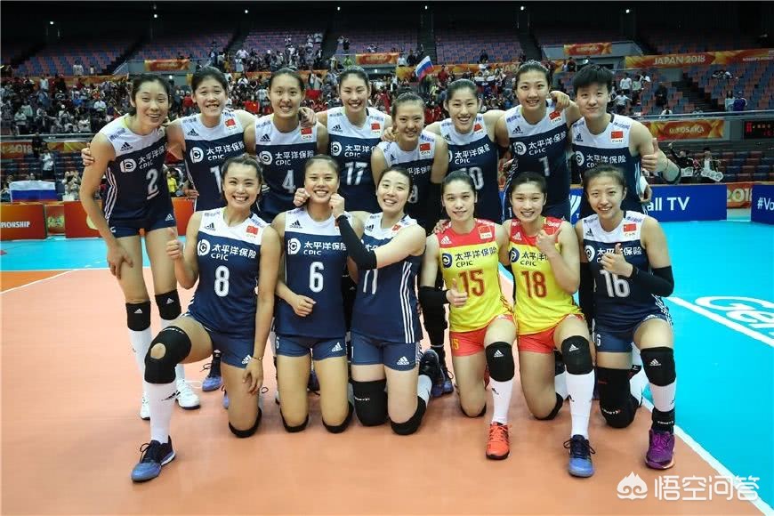 在中国女排,虽说李盈莹打不上首发,姚迪上场寥寥,但赛后拍照这俩人却很抢眼,这是为什么? 在中国女排,虽说李盈莹打不上首发,姚迪上场寥寥,但赛后拍照这俩人却很抢眼,这是为什么?