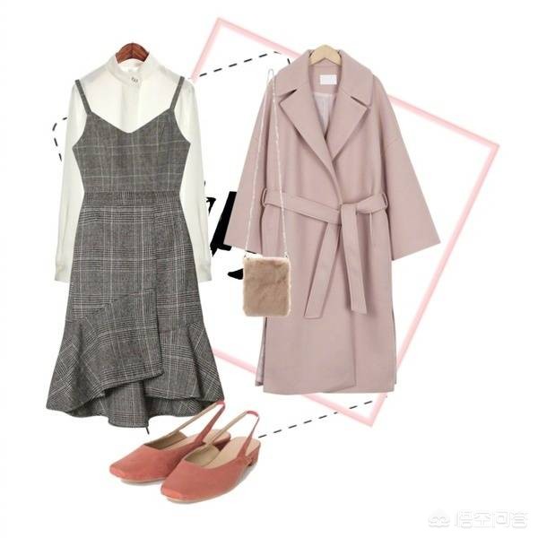 粉丝运动鞋女怎么搭配衣服,粉色的纱裙配什么上衣好看?