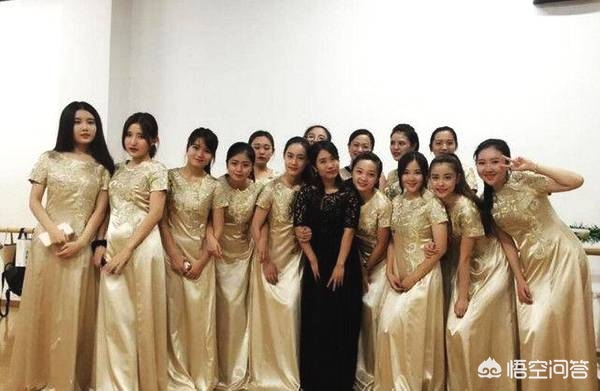 合照图片情侣合照图片