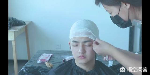 男生大胖子化妆技巧
