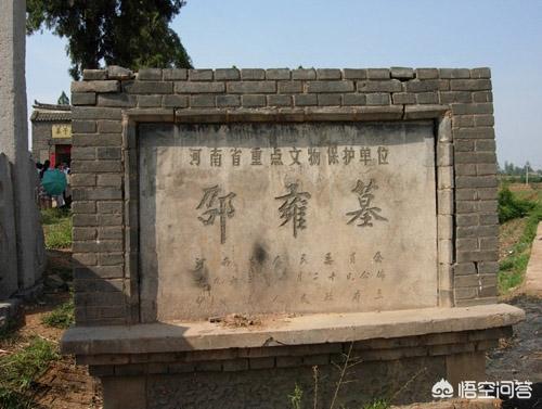 死馆女主叫什么？