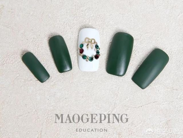 美妆好物推荐美甲图片
