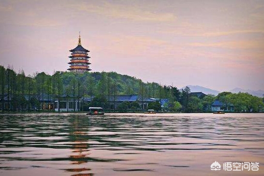 杭州西湖，断桥和雷峰塔的资料？
