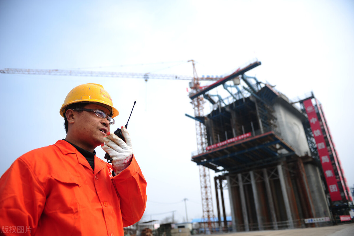 南通市塔吊怎么操作 南通市塔吊怎么操作