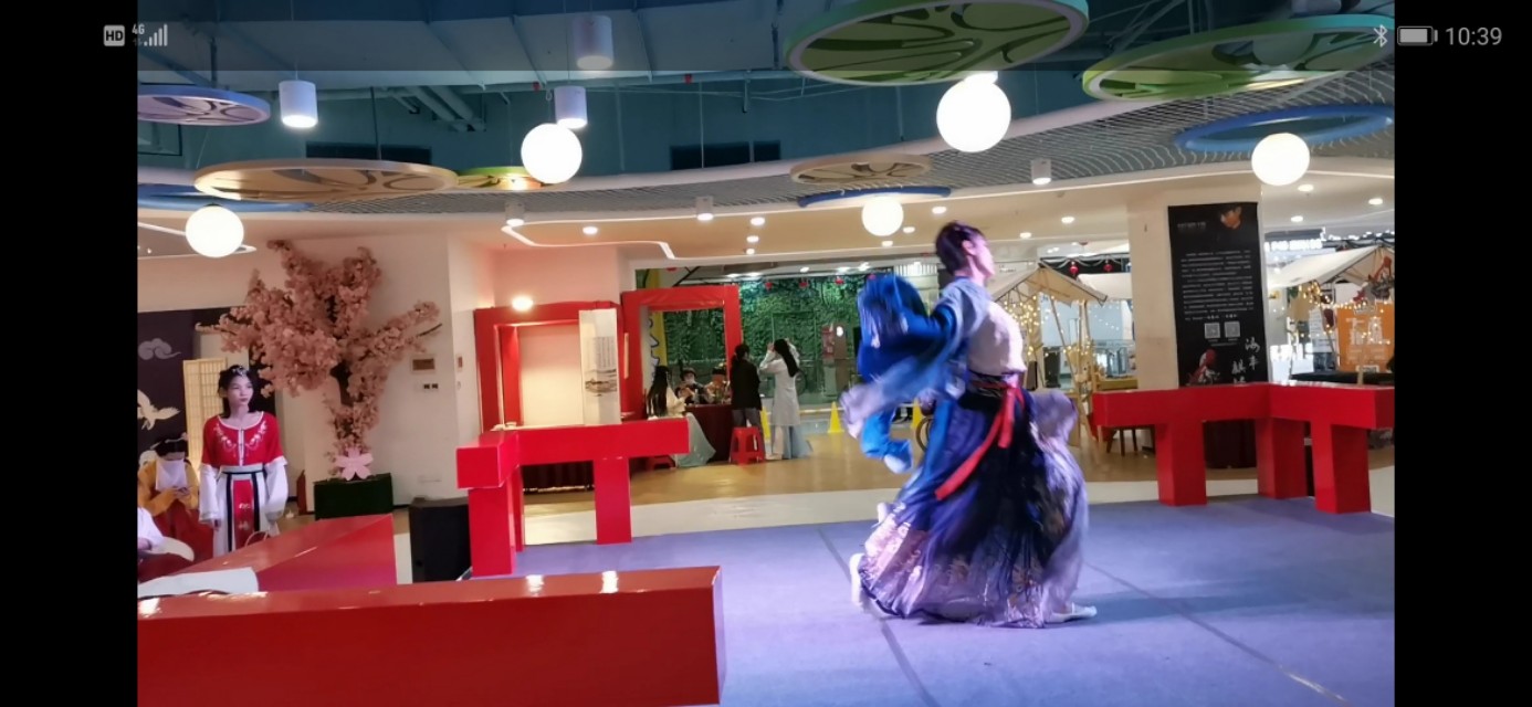 汉服小姐姐在海外生活视频，汉服小姐姐在海外生活视频大全