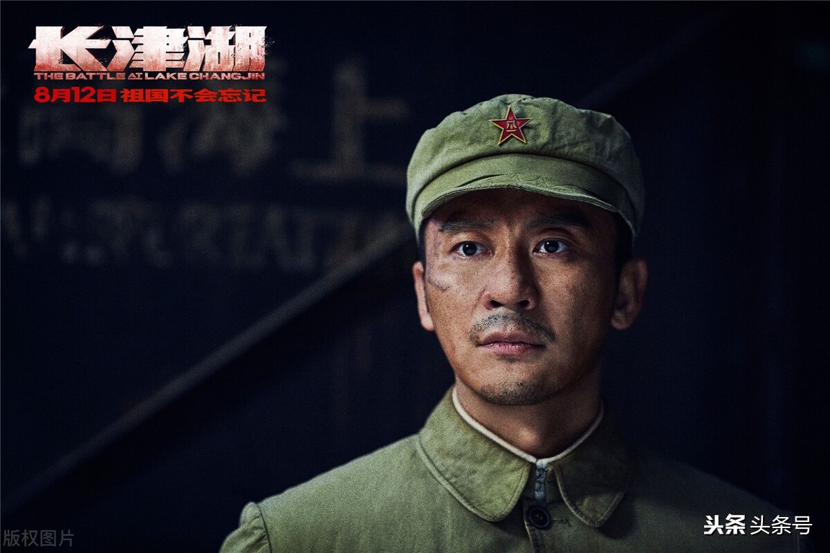 国庆档票房18.35亿（《父辈》票房破8亿，国庆档“金字招牌”被砸，到底输在了哪里？）
