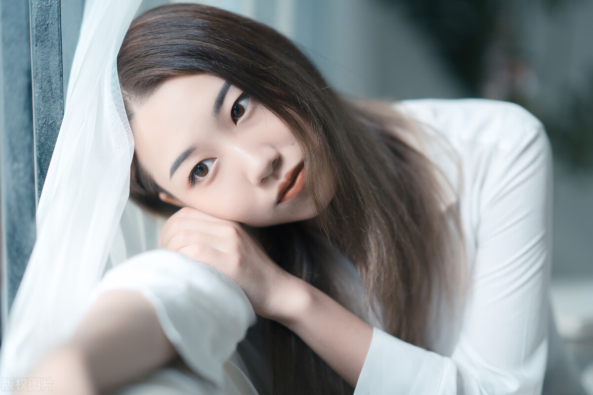 手机素材美女素材网站视频,美女图素材哪里找?