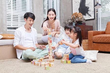 海外生活小孩子，海外的孩子
