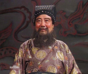 真实三国历史董卓 （真实三国历史董卓是谁）