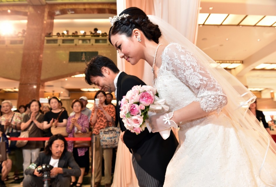 在农村有些男孩找不到媳妇，你会选择做上门女婿吗？为什么？
