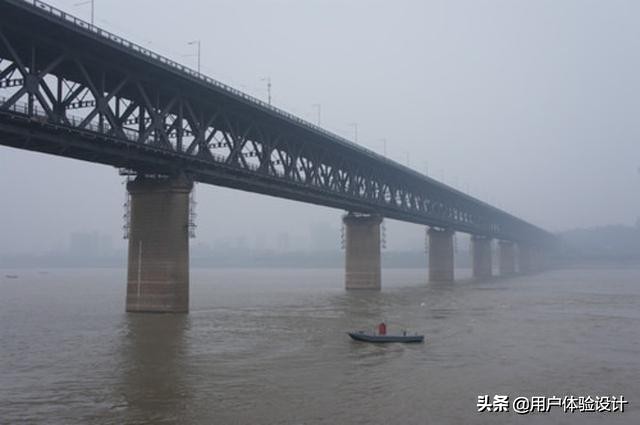 为什么武汉市叫长江大桥