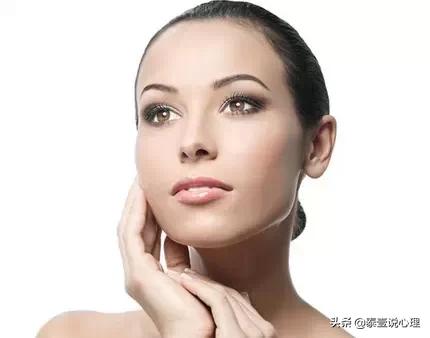 给媳妇化妆技巧
