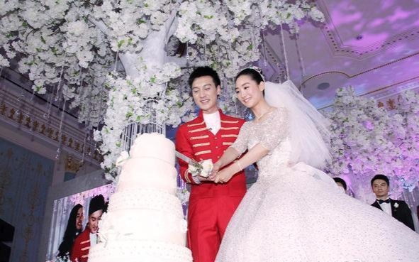 室内婚纱摄影价格，室内婚纱摄影价格表