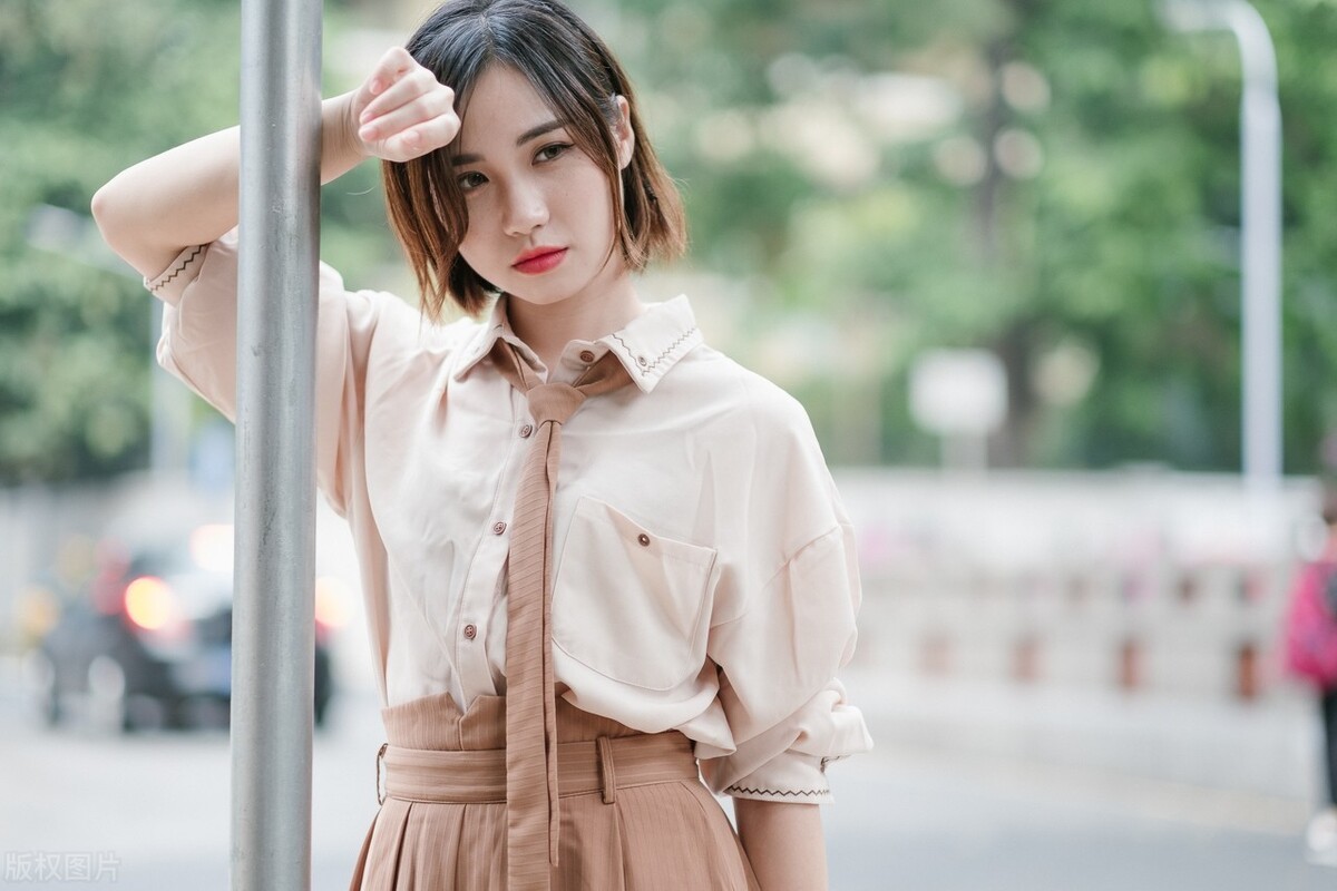 手机素材美女素材网站视频,美女图素材哪里找?